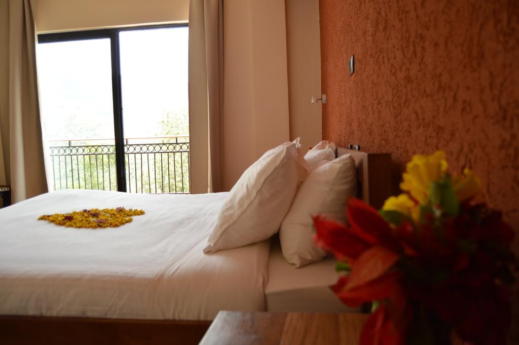 Harbe Hotel Lalibela Bagian luar foto
